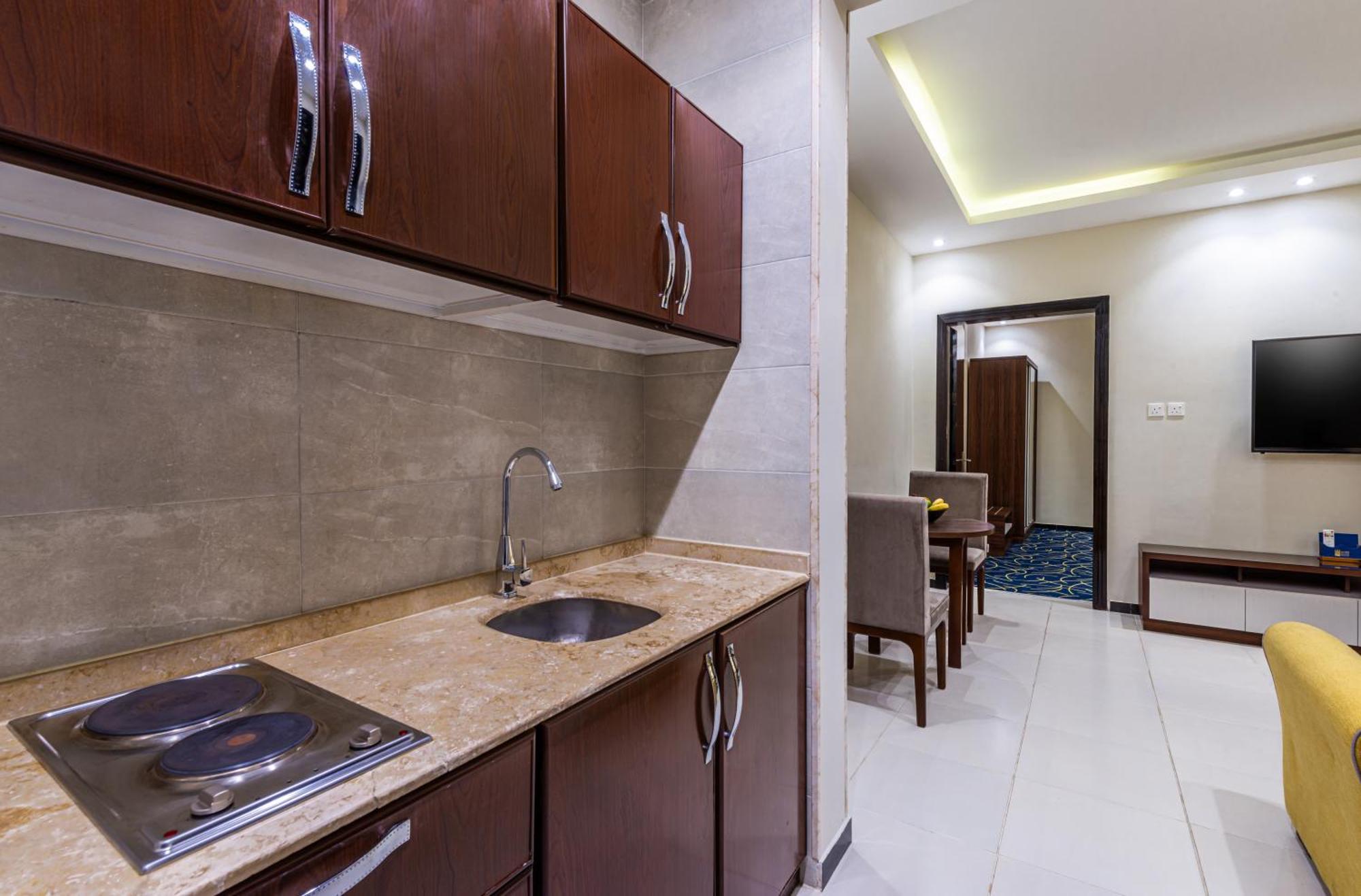 The Palace Hotel Suites Chamis Muschait Exterior foto