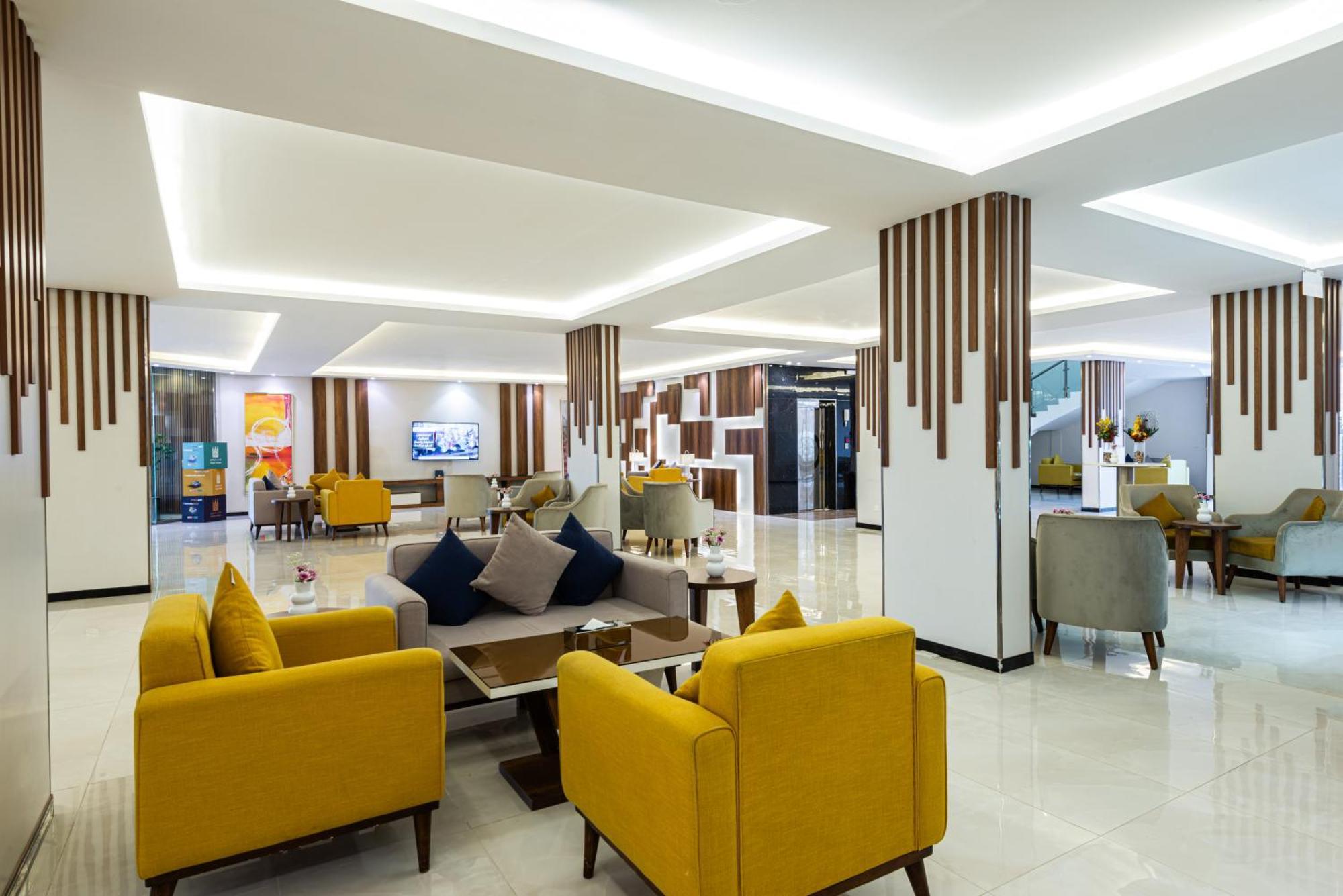 The Palace Hotel Suites Chamis Muschait Exterior foto